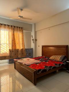 Quite & comfort Apartment For Family & Girls in DHA Islamabad - Islamabad - 4