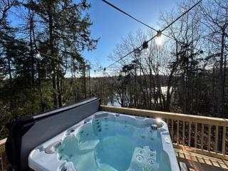 A-Frame with Hot Tub Firepit Oceanfront Pets - Machiasport - 8