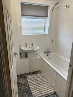 The Tower Flat - Costessey - 4
