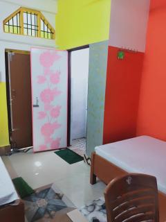 Pulu Restaurant & lodge - Majuli - 3