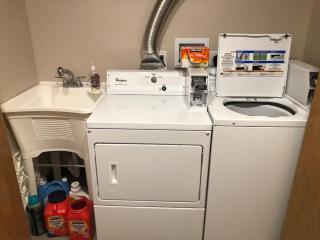 Spacious 1 BR with Kitchen and Living Room - Danbury - 3