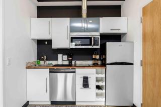 Stylish Studio with Kitchen Central Danbury - Danbury - 8