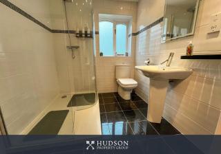 2 Bedroom Home near Theatre Severn with Parking - Shrewsbury - 2
