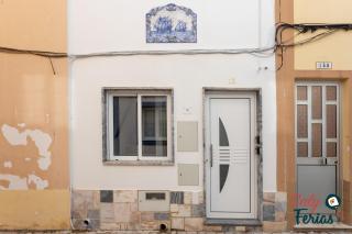 La petite maison de Armação de Pêra By Calyferias - 1