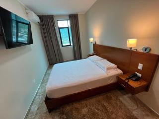 Caruzo Hotel and suites - Tingo María - 4