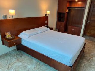 Caruzo Hotel and suites - Tingo María - 2