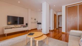 Luminous 1BDR Apartment by LovelyStay - Lissabon - 4