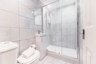 Enjoy Leeds at 4BR House - Near City Centre - Headingley - 2