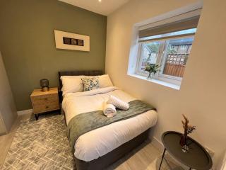 Spacious 3 Bed Apt in N3, Near Alexandra Palace - Hendon - 9