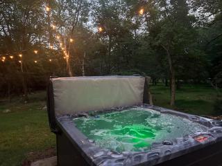 Hot Tub and Game Room a Fireplace Mins to Ski Pets - Lake Harmony - 8