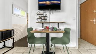 HOMEY MOSA - Au pied du Tram - Proche centre - Balcon Privé - Wifi et Netflix - Annemasse - 4