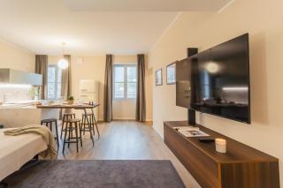 V Suite on Lake Como By Rent All Como - Como - 2