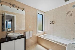 6-bedroom Penthouse Apartment - The Beacon - Queenstown - 1