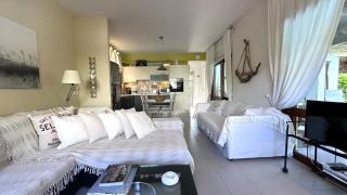Villa Amy with a Pool in Porto Hydra by goutos properties - 4