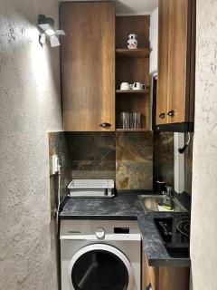 HoneyApartment - Craiova - 4