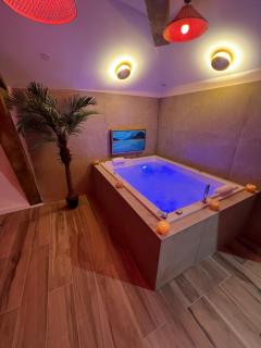 Bohème & Jacuzzi - Vienne - 4