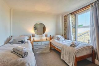 Cosy Flat Sea Views Short Walk to Shops & Pub - 7