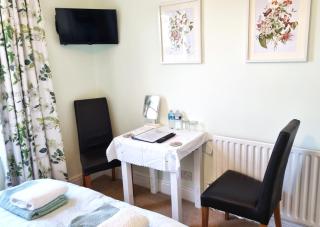 The Witterings Bed and Breakfast - Chichester - 3