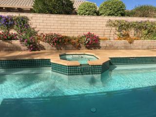 Tranquil 3BR Home w Private Pool Spa - La Quinta - 6