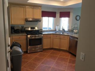 Tranquil 3BR Home w Private Pool Spa - 3