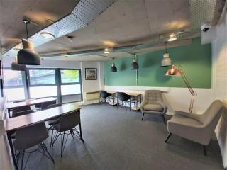 For Student Only Student Roost Gibson Street - 4