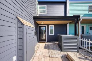 Luxury Waterfront Heated Pool & Dock Dander-Free - 7