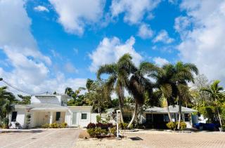 Islands Inn on the Drive - Aqua Serenity Suite - King Bed - A4 - Fort Lauderdale - 9