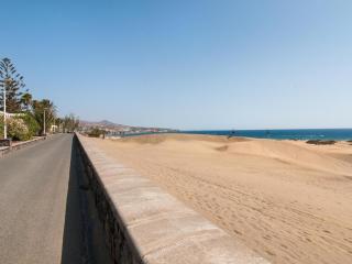 Villa Ingles Stunning Tranquil Retreat Wonderful Property With A Private Pool Shared Pool Terrace With Dining Seating Area Proximity To, - Las Palmas de Gran Canárias - 7