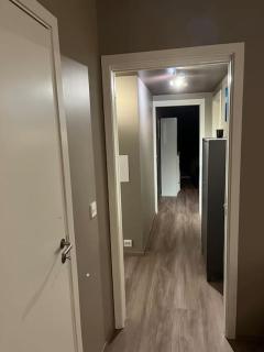 Nyoppusset leilighet med takterrasse 1 min fra Bystranda i Kristiansand - 3