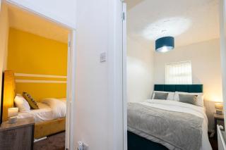Family Stay on Barnes Street - Clayton le Moors - 8