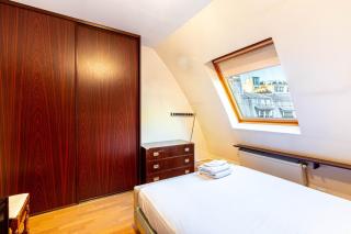 GuestReady - Spacious Comfort in the 8th - Paris - 2