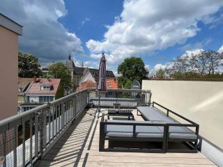 goldlounge Modernes Apartment an der Krämerbrücke, Altstadt by Architekturplus und waissgold - Erfurt - 9
