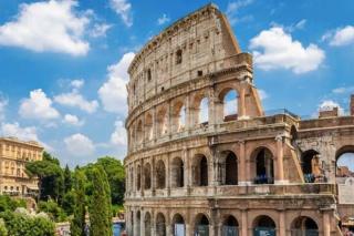 Central and Historic Rione near Colosseo - 8