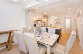 Station House-Luxury 3 Bed Home-FREE PARKING - York - 3