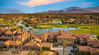 Updated Palm Desert Condo with Golf Views - Palm Desert - 0