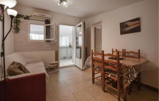 Awesome Home In Prunelli-Di-Fiumorbo - Prunelli-di-Fiumorbo - 8
