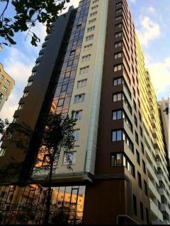 SkyHouse-High Comfort Gem in Central Downtown - 9