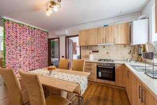 Bee's House - Floreşti - 1