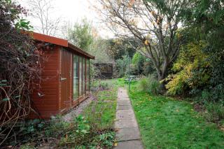 Hassocks Hideaway with Parking Garden - Hassocks - 9