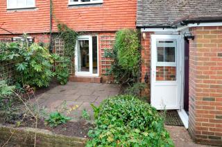Hassocks Hideaway with Parking Garden - Hassocks - 5
