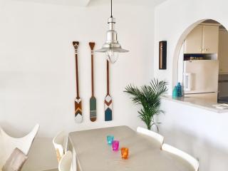Bright Apartment in Mijas Costa with Shared Pool - Mijas Costa - 8