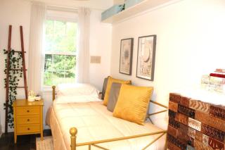 Oldfield Escape - Decatur - 2