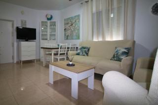 Amplio Apartamento de 3 Habitaciones en Sevilla, Ideal para 5 Personas y Totalmente Equipado - Sevilla - 0