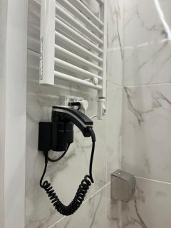 Central Urban Suite by Zeussuites - 1