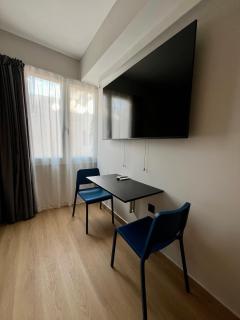 Central Urban Suite by Zeussuites - 6