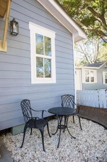 Seahorse Studio - A Downtown Retreat - Ocean Springs - 1