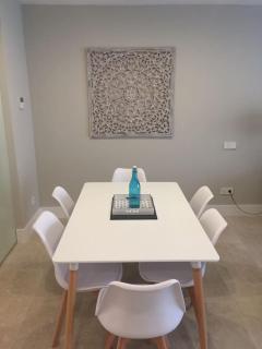 Modern apartment with view to Gibraltar, large terrace and jacuzzi - 5