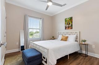 Spacious 4br Mid-city Home With Pool & Balcony - New Orleans - 3