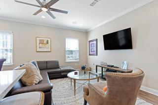 Spacious 4br Mid-city Home With Pool & Balcony - New Orleans - 6