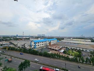 Collins Boulevard Apartemen By Livirooms Tangerang SA - - 4